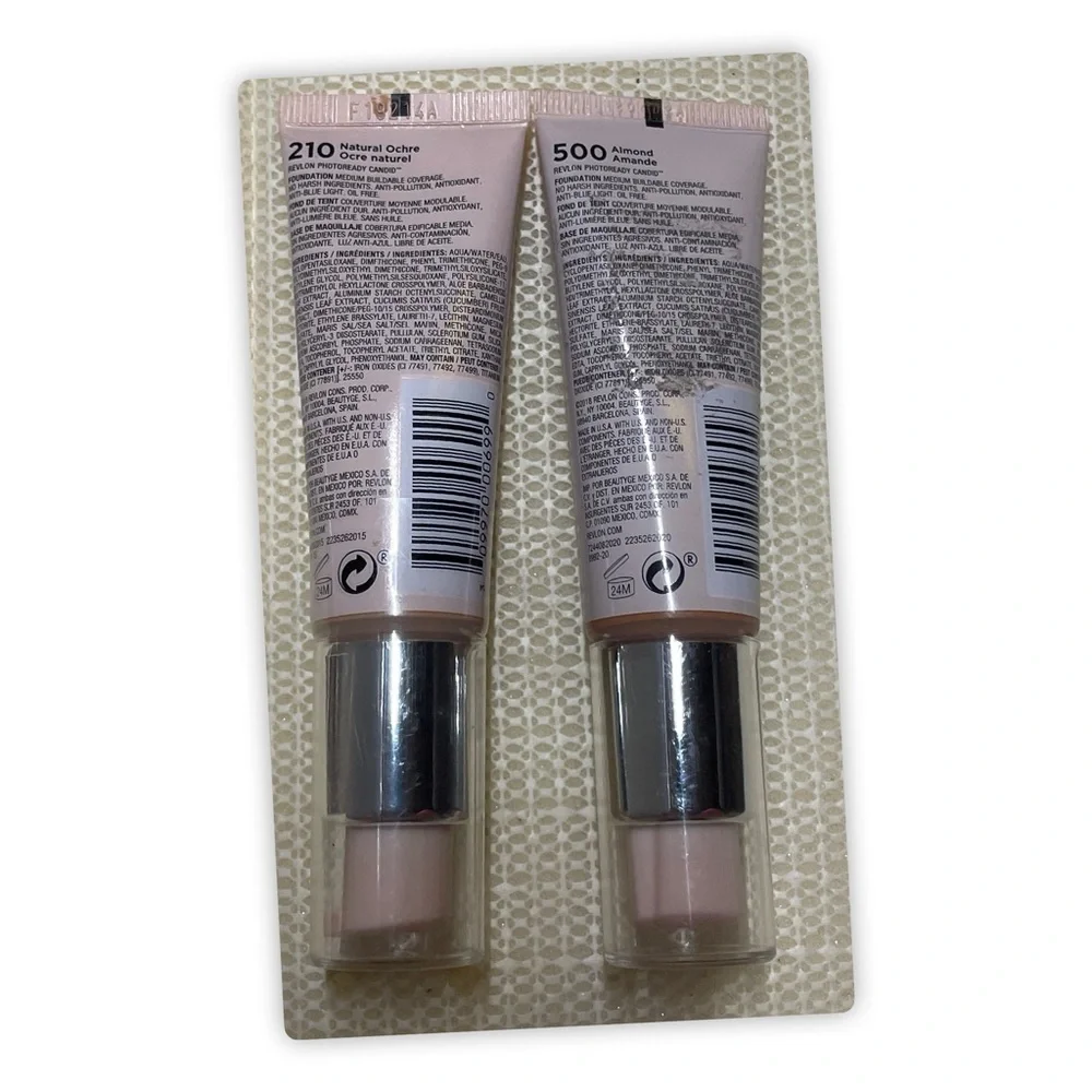 Revlon‎ Candid Natural Finish Foundation - 210/Natural Ochre & 500/Almond